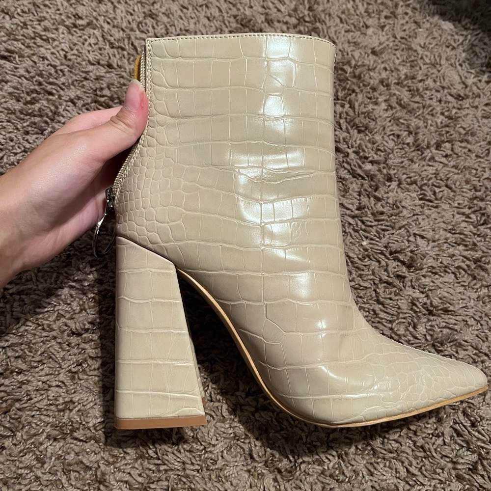 Cutest fall booties